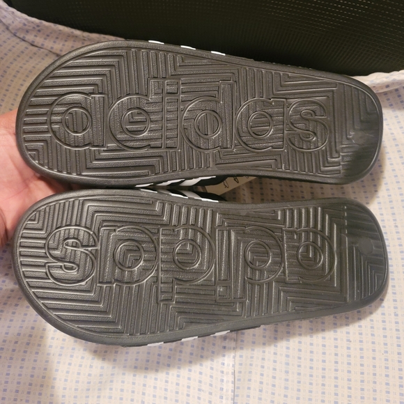 Adidas Women's Adissage Slides Sandals Size 11 - Picture 10 of 10